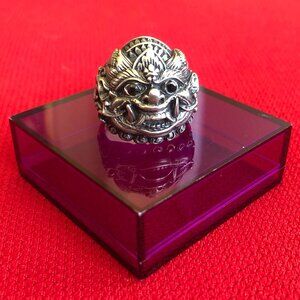 Striking Handcrafted Sterling Silver & Onyx Ring from Indonesia